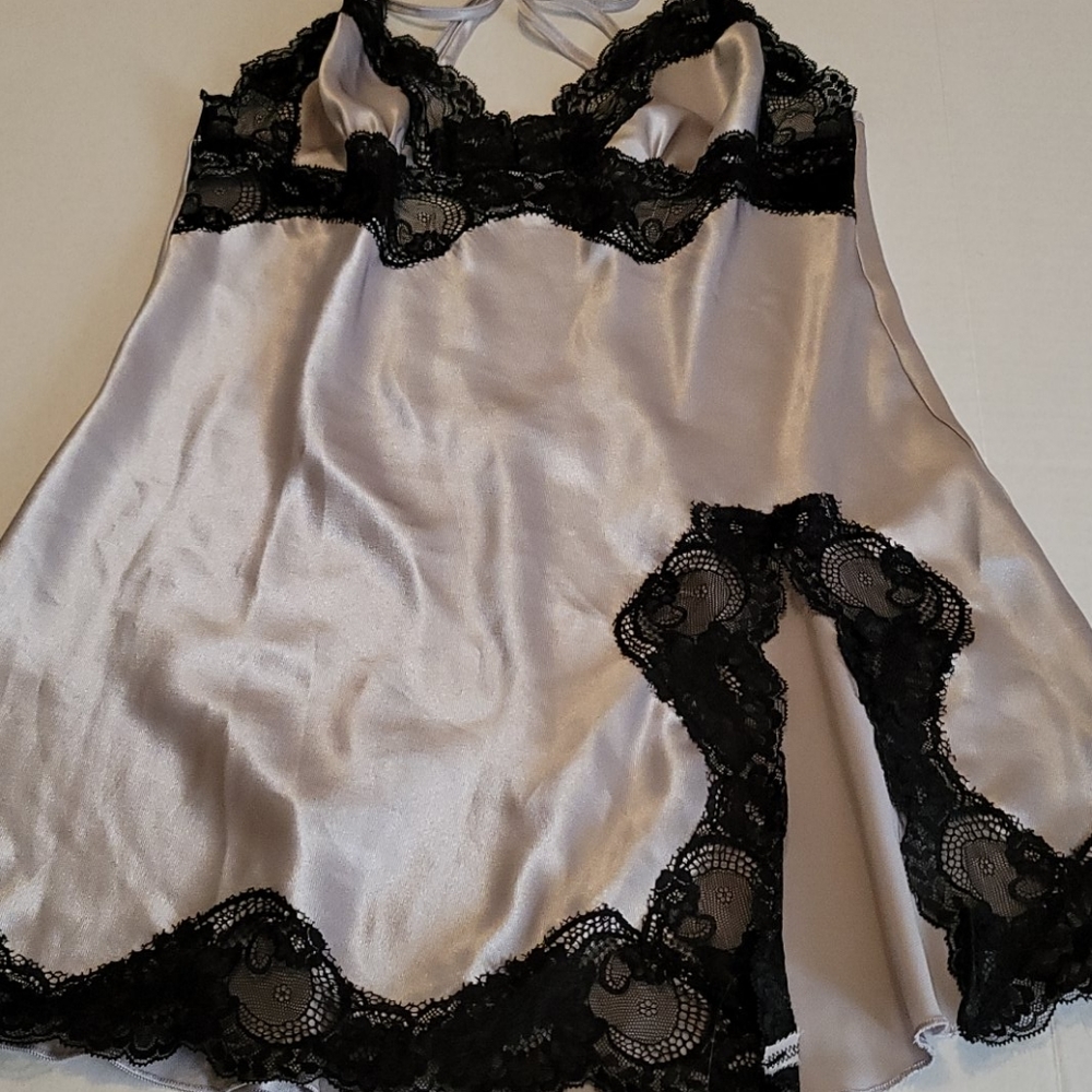 Women's Lovers Lane Silver/Black Lace Nighty Med